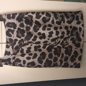 Banana Republic Animal Print Skirt Size 2